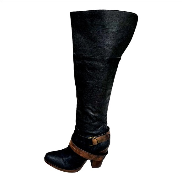 *****Like New***** Women’s Steve Madden Knee-High Boots. - Picture 4 of 10